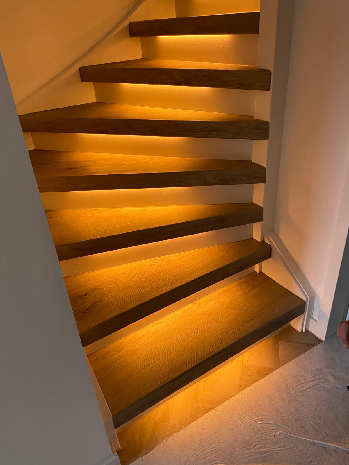 Traprenovatie met LED-verlichting in Vriezenveen